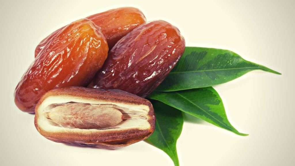 Fruits With A Pit - Date