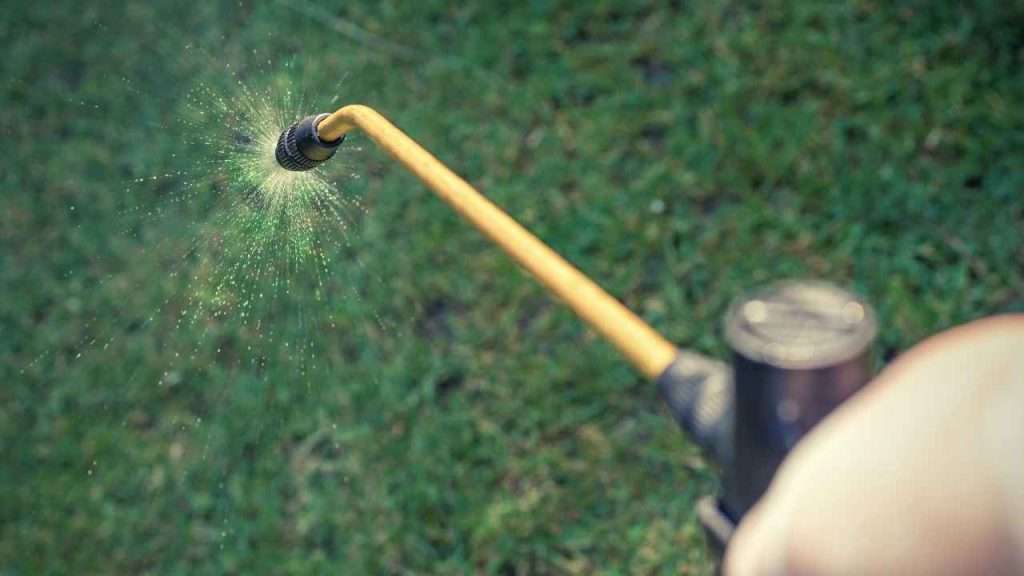 Growing Grass In Clay Soil 6 Improve The Soil - Apply Liquid Aeration